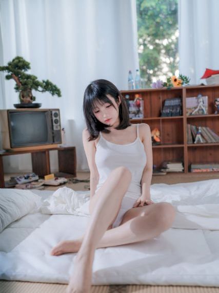 欧美琪羽绒服_BD韩语在线视频观看