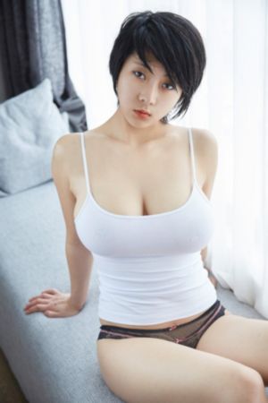 国产粉蜜桃_BD英语手机免费观看完整