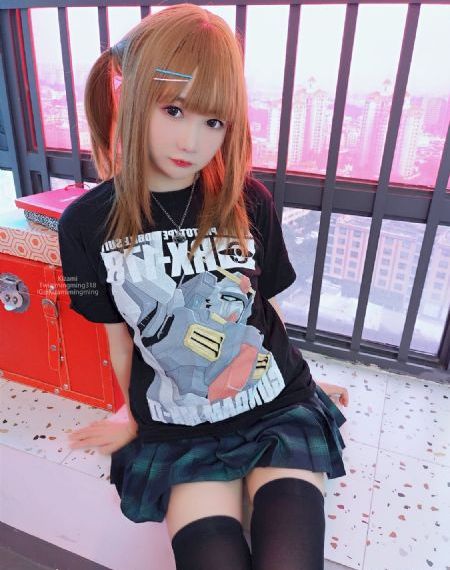 日韩激情大乳_中英字幕1080