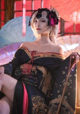 中文字幕巨乳_4K动漫在线观看